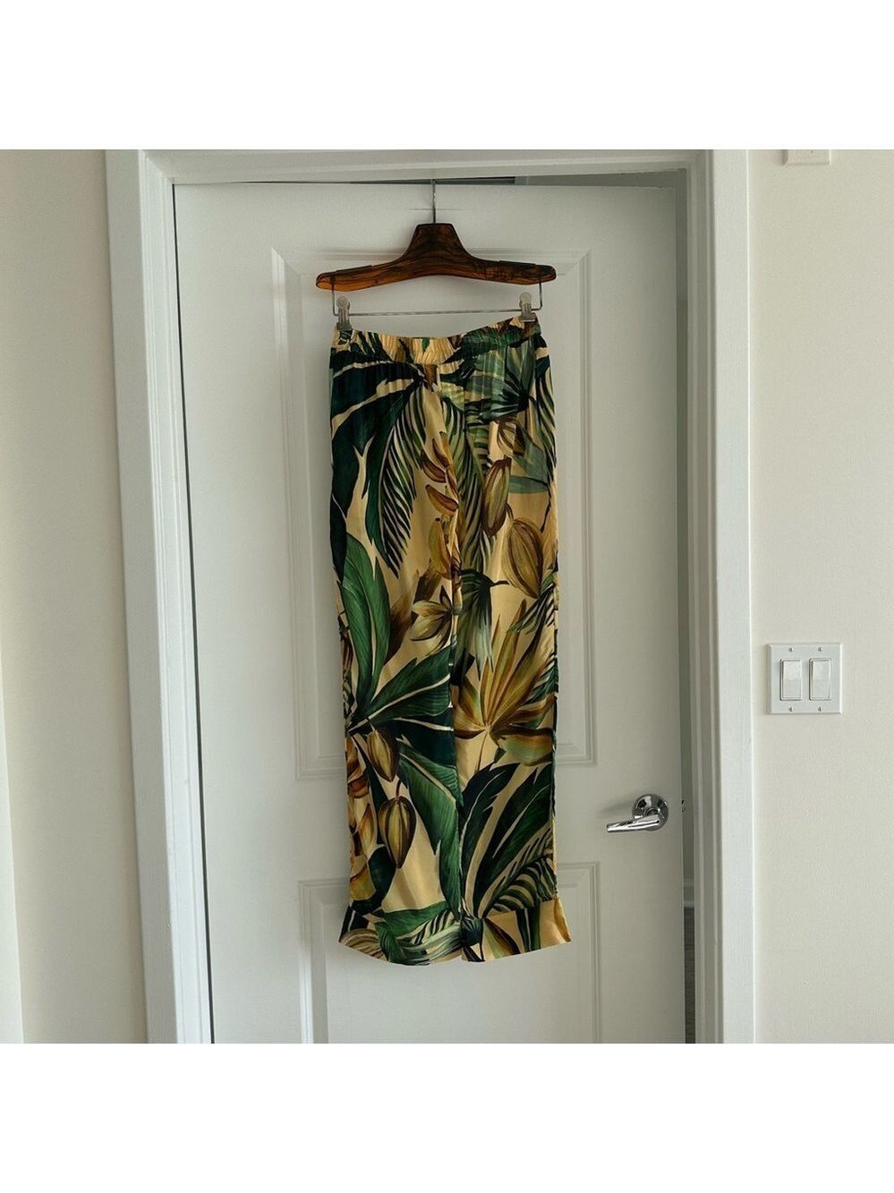 Farm Rio Yellow Bananart Pajama Pants - Picture 10 of 10